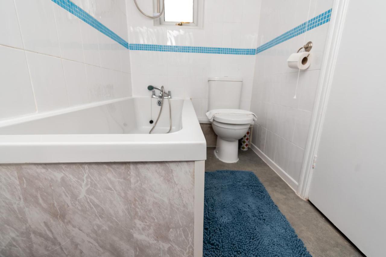 Greenbourne - 4 Bedrooms Sleeps 8 Free Parking Gateshead Exteriér fotografie