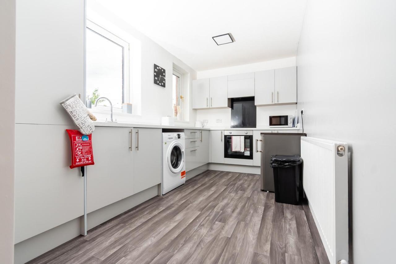 Greenbourne - 4 Bedrooms Sleeps 8 Free Parking Gateshead Exteriér fotografie
